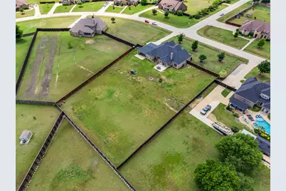 102 Willowbrook Drive, Waxahachie, TX 75165 - Photo 33