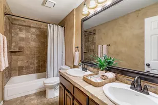 2700 Valleywood Dr, Grapevine, TX 76051 - Photo 21