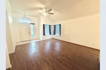 5606 Indian Hill Drive, Arlington, TX 76018 - Photo 15