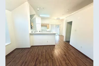 5606 Indian Hill Drive, Arlington, TX 76018 - Photo 3