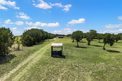 108 Mabry Lane, Whitney, TX 76692 - Photo 5
