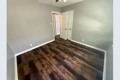 300 S Joyce Street, Lacy Lakeview, TX 76705 - Photo 7