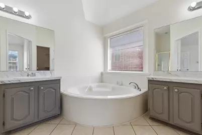 1604 Bennington Drive, Carrollton, TX 75007 - Photo 13