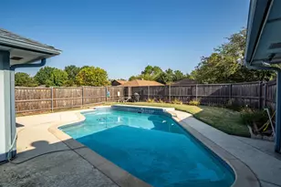1304 River Oaks Dr, Flower Mound, TX 75028 - Photo 25