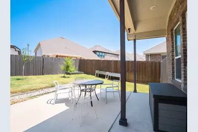 2105 Ella Lane, Carrollton, TX 75010 - Photo 25