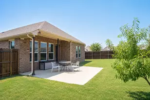 2105 Ella Ln, Carrollton, TX 75010 - Photo 27