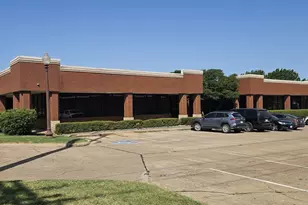 900 W Ennis Ave, Ennis, TX 75119 - Photo 1