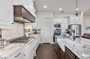 809 Dusty Trl, Little Elm, TX 76227 - Photo 9