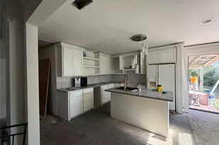 8222 Wes Hodges Rd, Dallas, TX 75217 - Photo 23