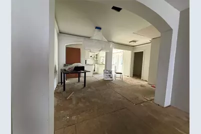 8222 Wes Hodges Road, Dallas, TX 75217 - Photo 9