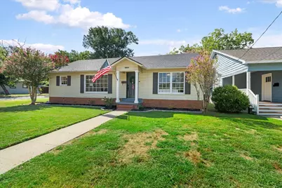 1801 Woodlawn Avenue, Corsicana, TX 75110 - Photo 3