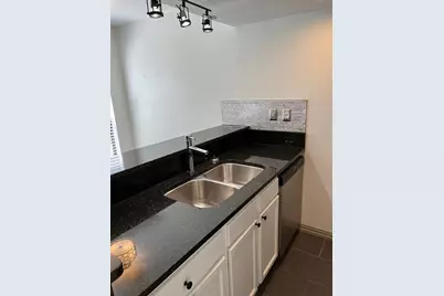 2800 Douglas Avenue #203, Dallas, TX 75219 - Photo 7