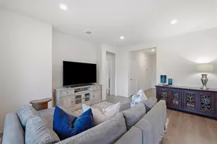 201 Volunteer Dr, Sherman, TX 75090 - Photo 23