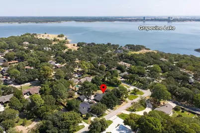 2108 Forest Hills Road, Grapevine, TX 76051 - Photo 37