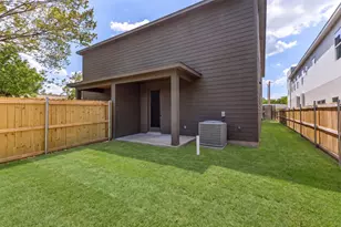 818 Lambert St, Dallas, TX 75203 - Photo 37