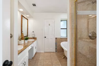 915 W Pleasant Run Road, DeSoto, TX 75115 - Photo 23