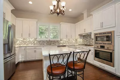 2707 Farmers Branch Lane, Farmers Branch, TX 75234 - Photo 5