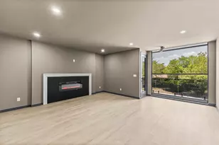 820 Lambert St, Dallas, TX 75203 - Photo 9