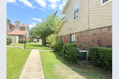 2240 Tarpley Road #284, Carrollton, TX 75006 - Photo 3
