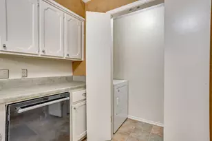 741 NW James Circle, Burleson, TX 76028 - Photo 17