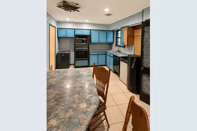 54 NW 29th Street NW, Paris, TX 75460 - Photo 3