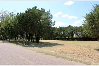 4902 Village Drive, Rio Vista, TX 76093 - Photo 15