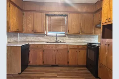 904 Beasley Boulevard, Whitewright, TX 75491 - Photo 9
