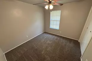 4002 Fairbanks Ct, Irving, TX 75062 - Photo 7