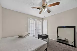 812 Valdez Dr, Dallas, TX 75253 - Photo 3