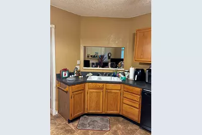 4435 Mercer Street, Grand Prairie, TX 75052 - Photo 9