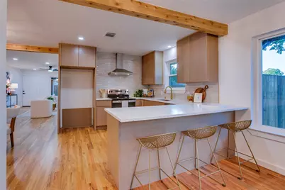 1807 S Vernon Avenue, Dallas, TX 75224 - Photo 3