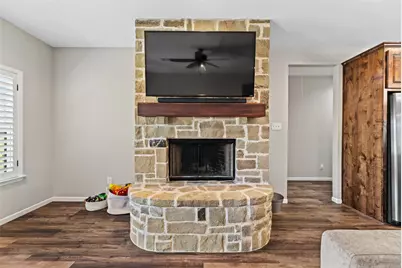 717 Dove Hill Lane, China Spring, TX 76633 - Photo 7