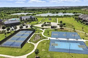 9828 Quail Pointe Rd, Aubrey, TX 76227 - Photo 23