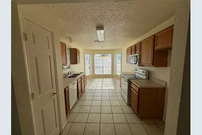 8045 Cannonwood Drive, Fort Worth, TX 76137 - Photo 7
