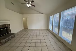 8045 Cannonwood Dr, Fort Worth, TX 76137 - Photo 5