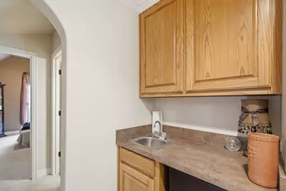 600 N Avalon Court, Granbury, TX 76048 - Photo 29