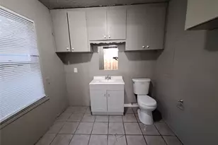 725 Shelton St, Abilene, TX 79603 - Photo 9
