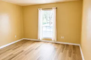 15931 Stillwood St, Dallas, TX 75248 - Photo 9
