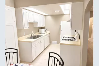 15931 Stillwood Street #1096, Dallas, TX 75248 - Photo 7