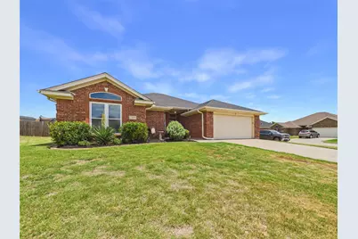 1 Callie Court, Wichita Falls, TX 76310 - Photo 3