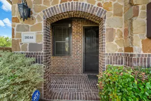 18144 Lakefront Ct, Forney, TX 75126 - Photo 5