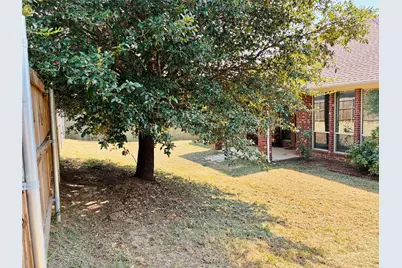2229 Caroline Drive, Weatherford, TX 76087 - Photo 29