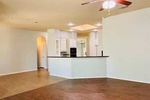 2229 Caroline Dr, Weatherford, TX 76087 - Photo 9