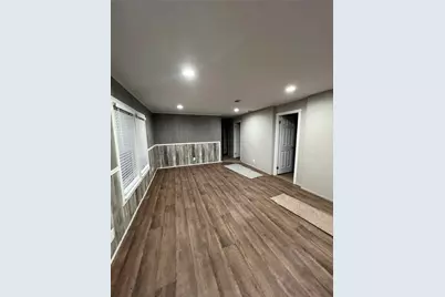 197 E Sweden Street, Walnut Springs, TX 76690 - Photo 19