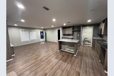 197 E Sweden Street, Walnut Springs, TX 76690 - Photo 29