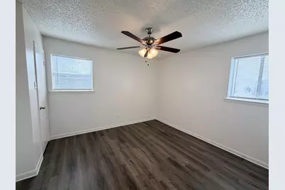 604 Walter Stephenson Road #B, Midlothian, TX 76065 - Photo 9