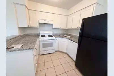 604 Walter Stephenson Road #B, Midlothian, TX 76065 - Photo 5
