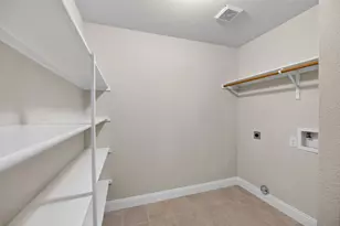 2215 Splendor Ct, Arlington, TX 76010 - Photo 23