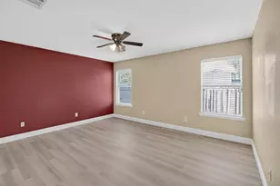 2215 Splendor Ct, Arlington, TX 76010 - Photo 17