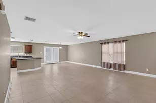 2215 Splendor Ct, Arlington, TX 76010 - Photo 7